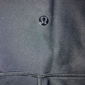 Lululemon wunder under